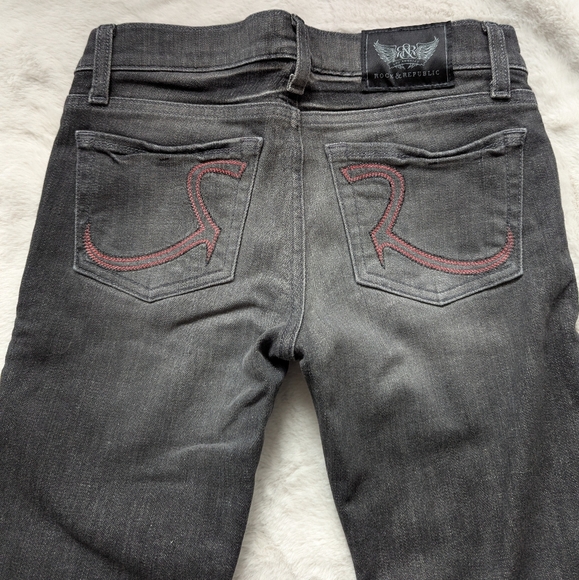 Rock & Republic Mid Rise Skinny Jeans, size 25 - Picture 3 of 8